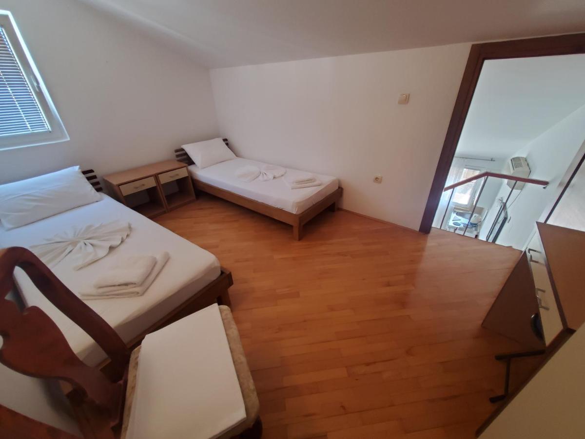 בודווה Egon Apartments מראה חיצוני תמונה