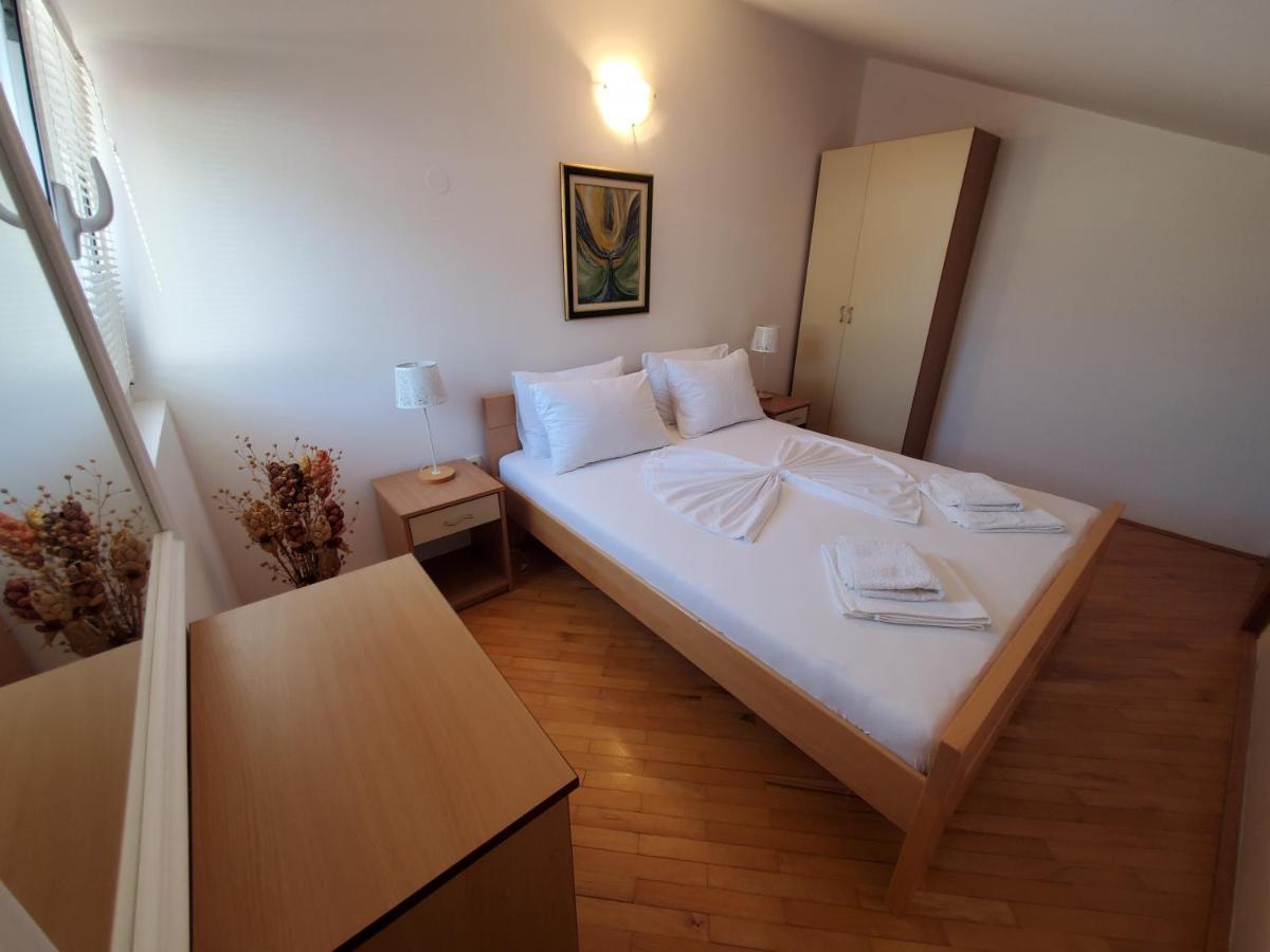בודווה Egon Apartments מראה חיצוני תמונה