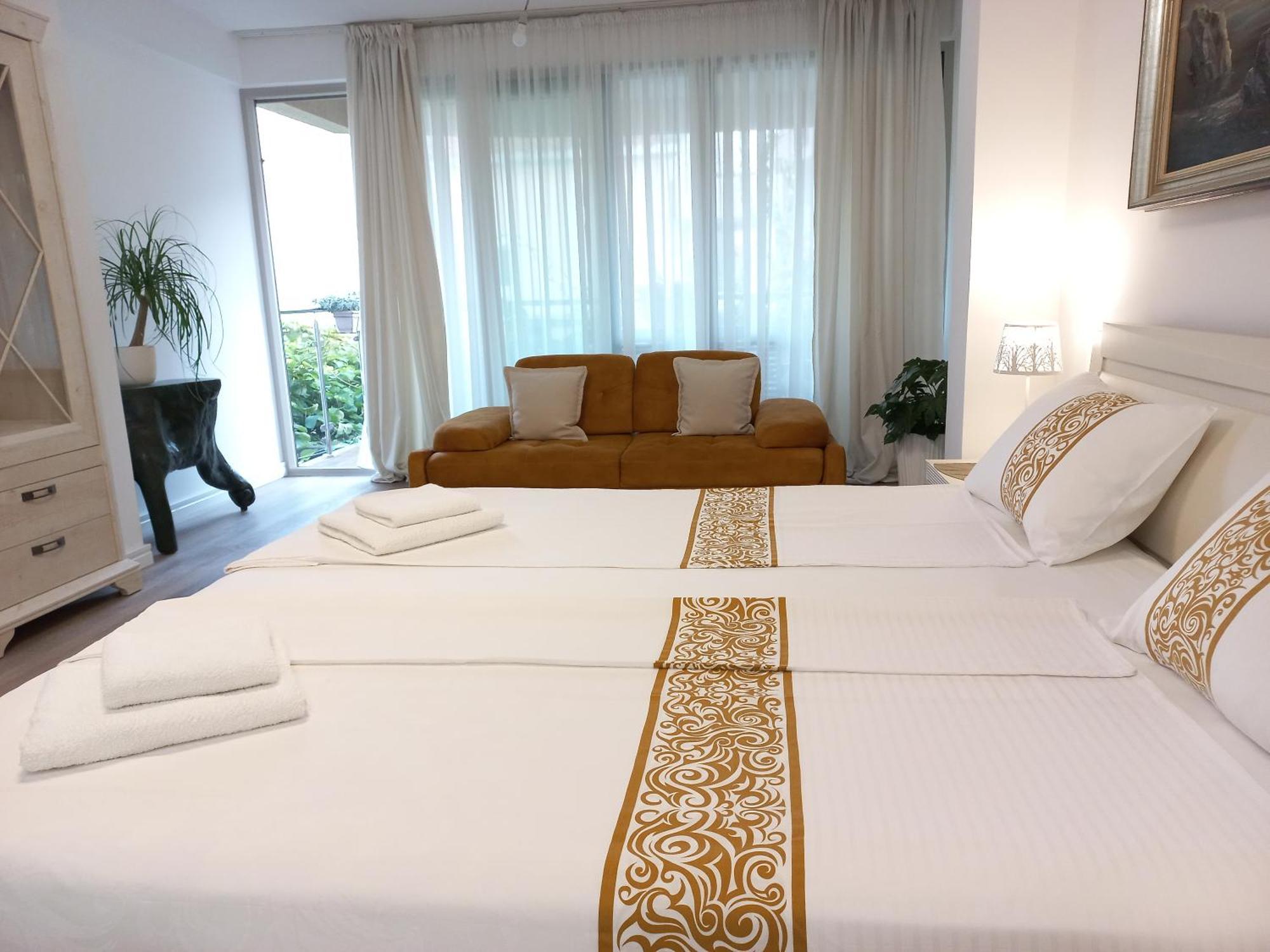 בודווה Egon Apartments מראה חיצוני תמונה